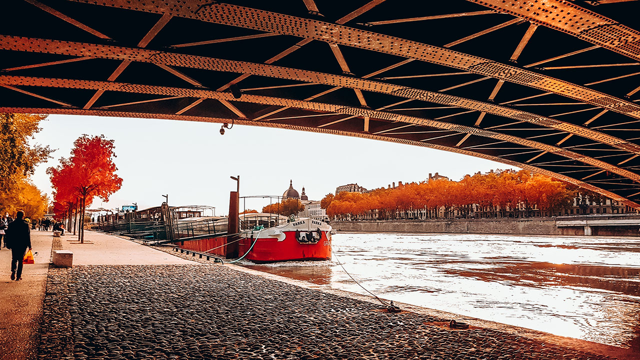 lyon-rhone-peniche-fleuve